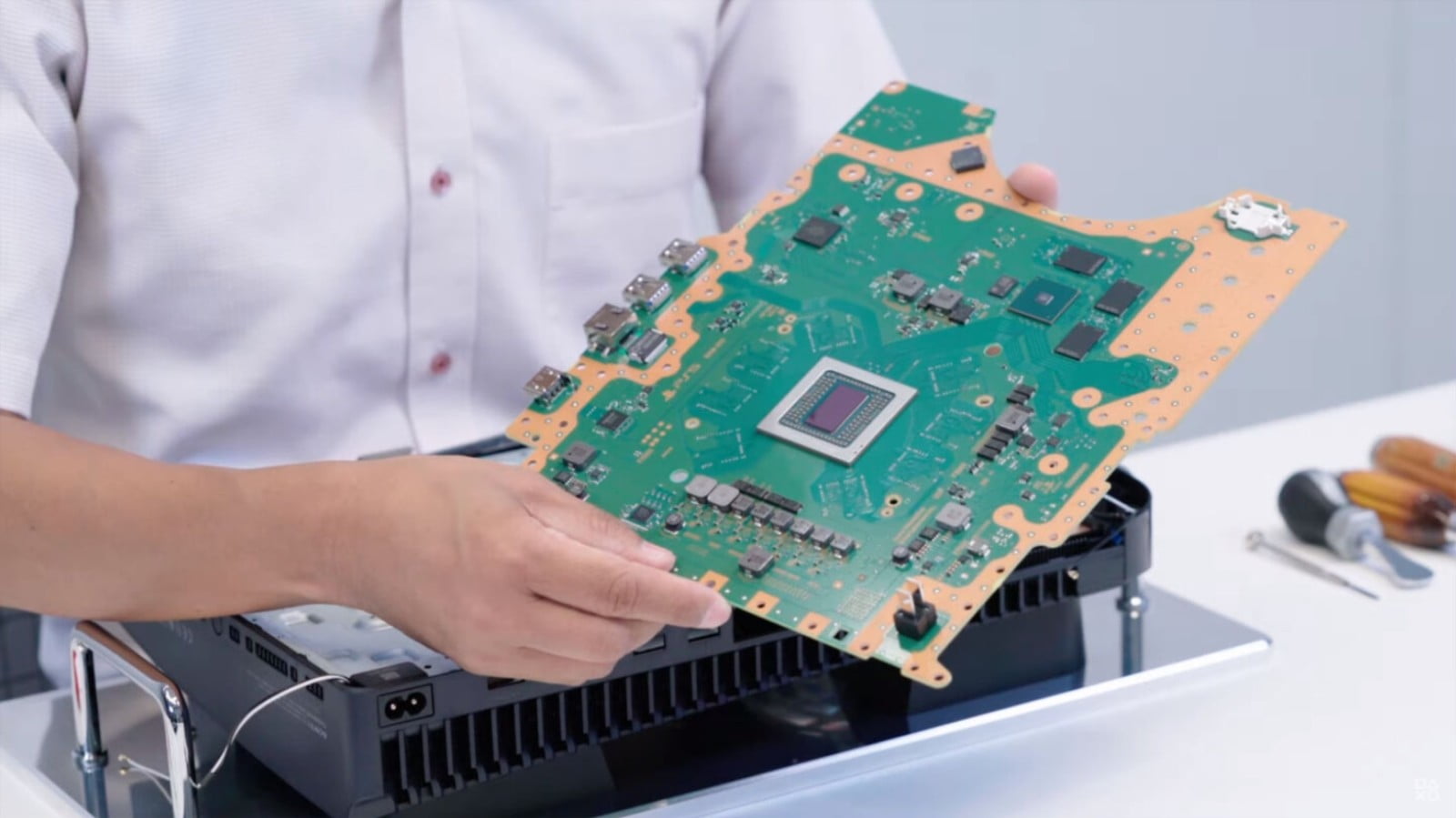Carte mère et CPU de la PS5
