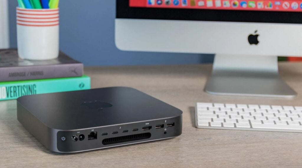 mac min sur un bureau